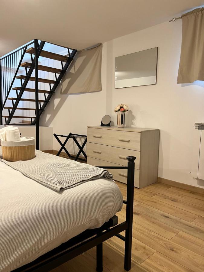 85 Mjka House Free Parking Como Albese Con Cassano 外观 照片
